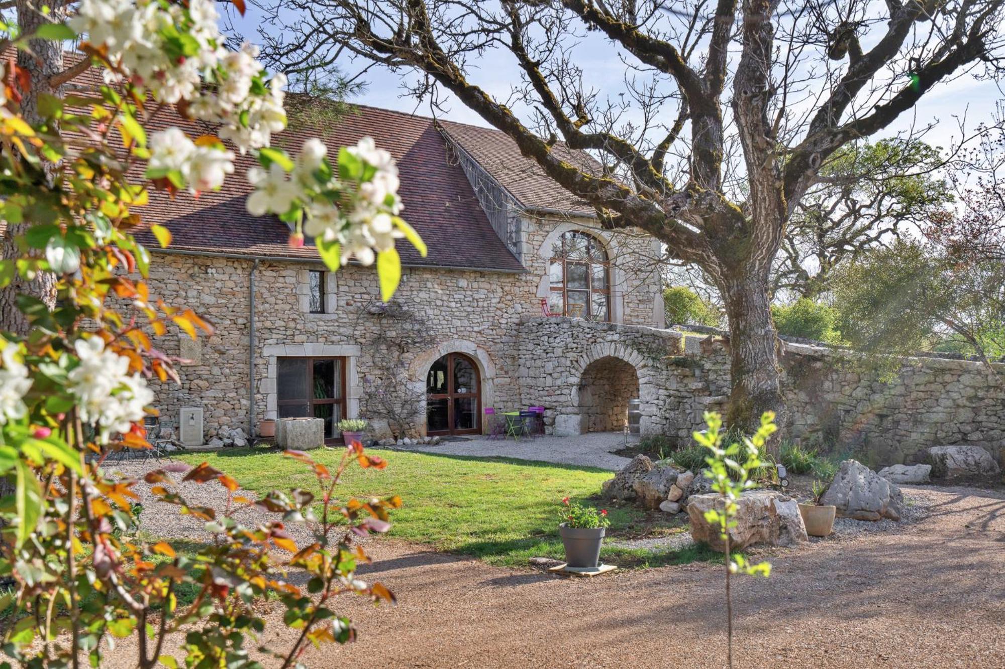 Chambres Et Jardin De Pierres Espedaillac Bagian luar foto