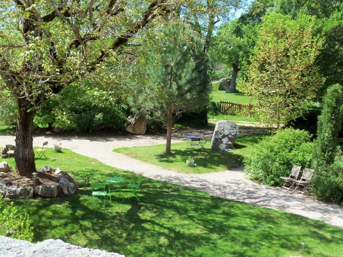Chambres Et Jardin De Pierres Espedaillac Bagian luar foto